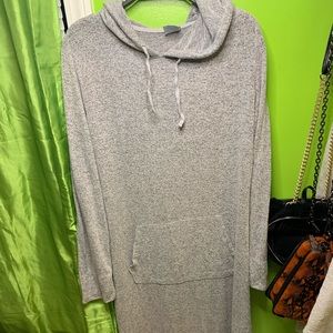 Grey pull over